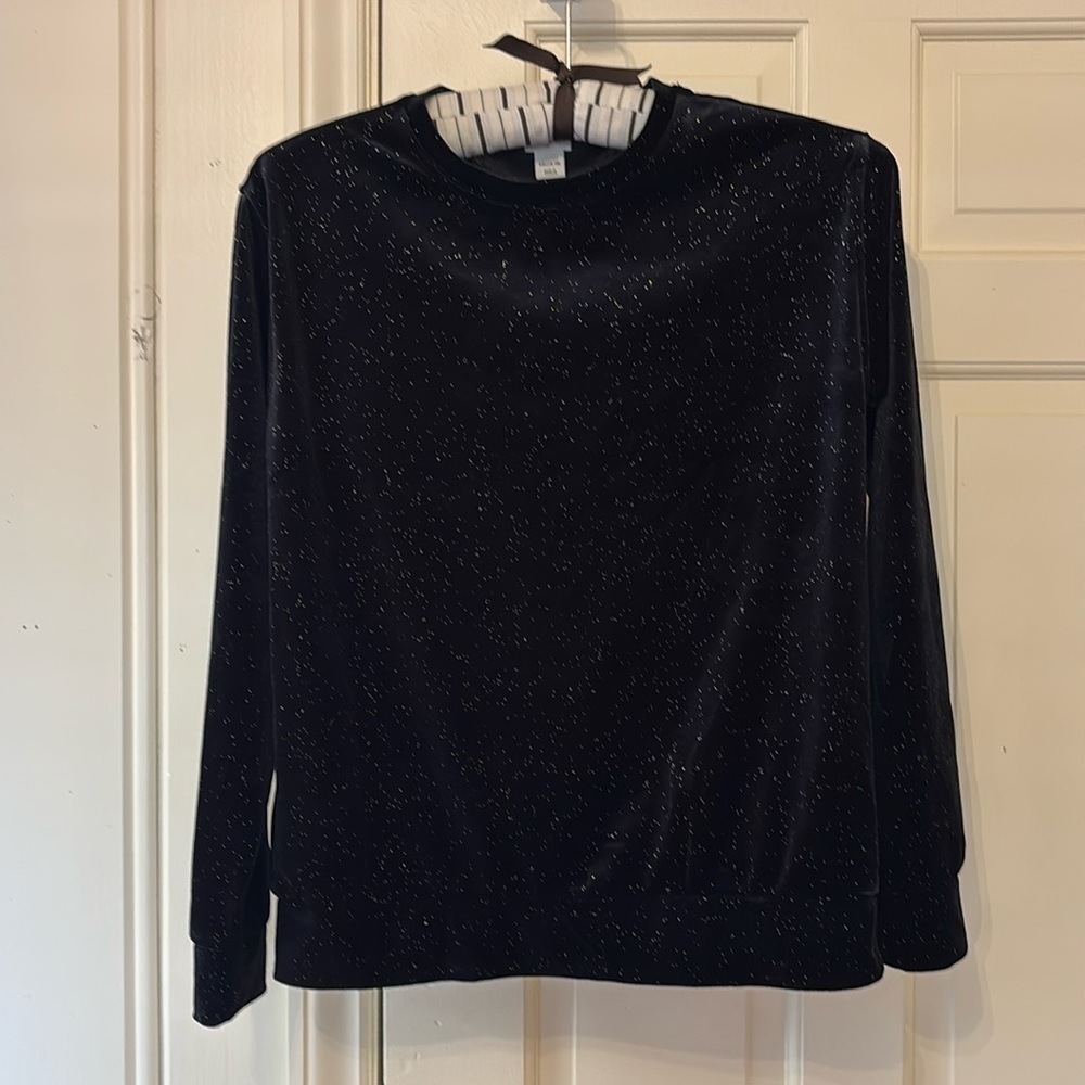 Crewcuts black velvet top w/ gold sparkle, girls 15-16. Banded waist & wrist.